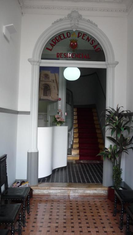 Hotel Larbelo Coimbra Exterior photo